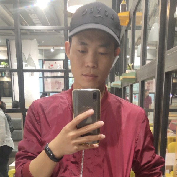谨峰的照片