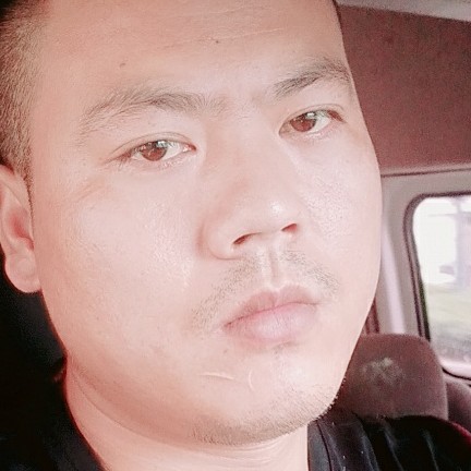 慈祥蹙眉老虎的照片