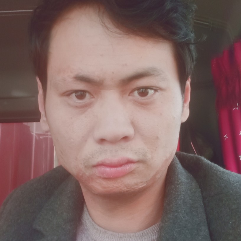 我们的拿泪雨的照片