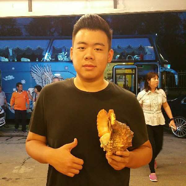 殷勤还硬币的照片