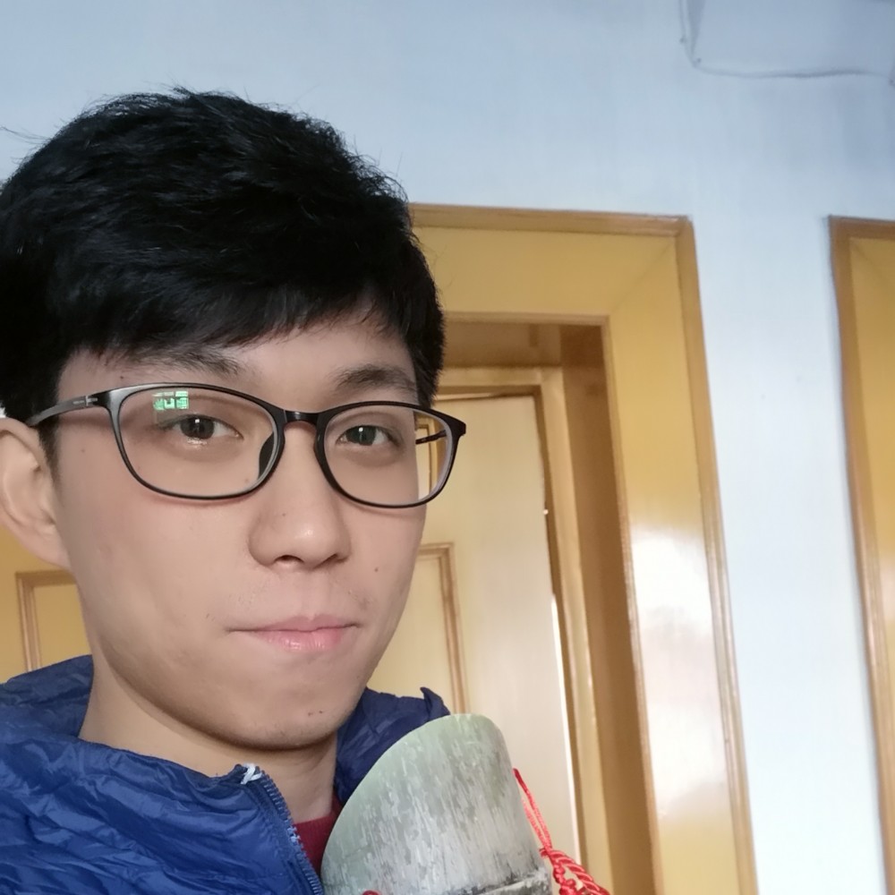 波波凌的照片