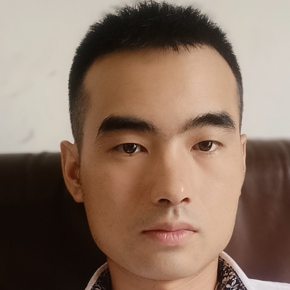 生个娃养条狗的照片