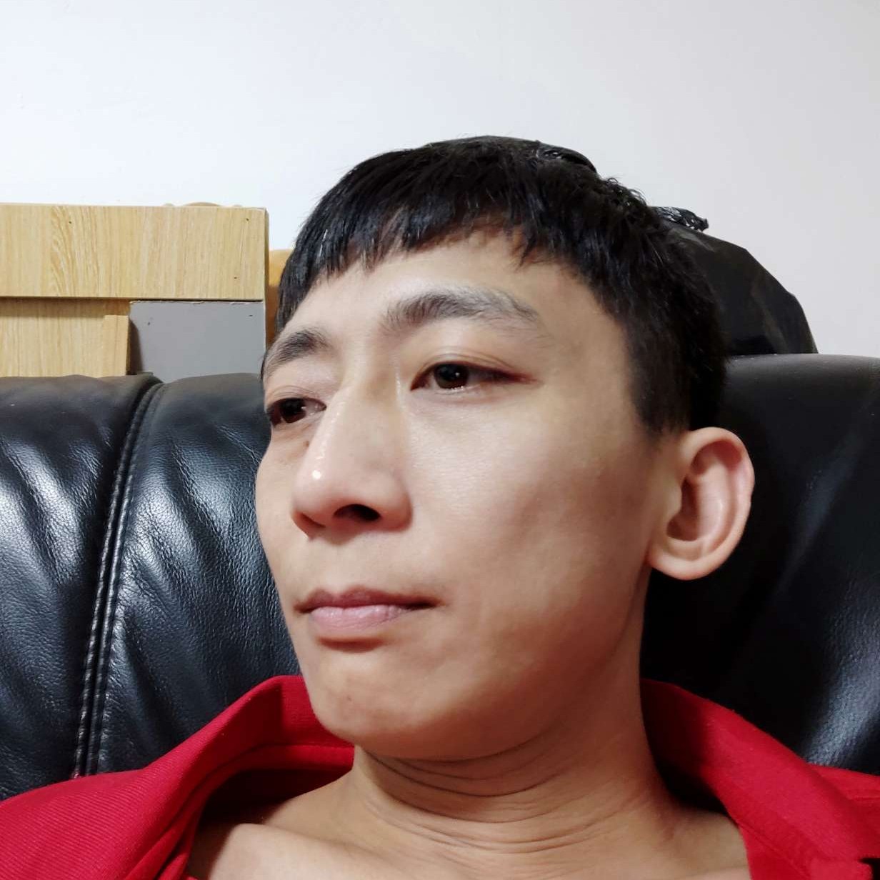 小仁兄的照片