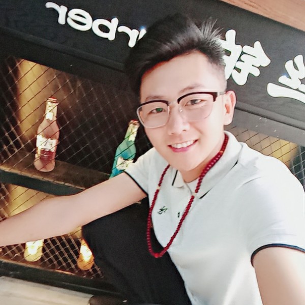 周子群的照片