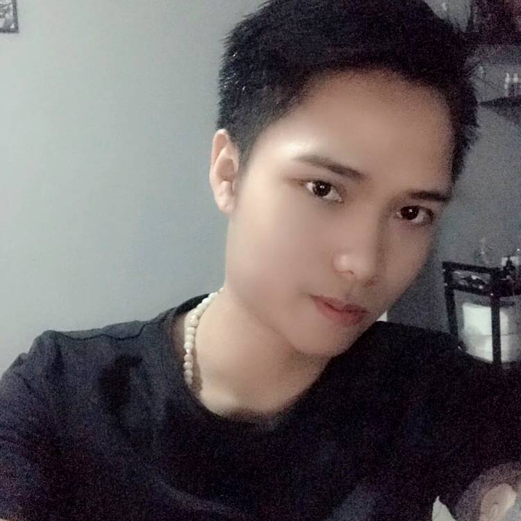 重庆纹身师的照片