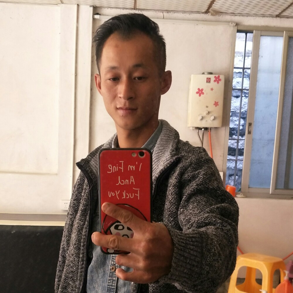 涂俊泽的照片