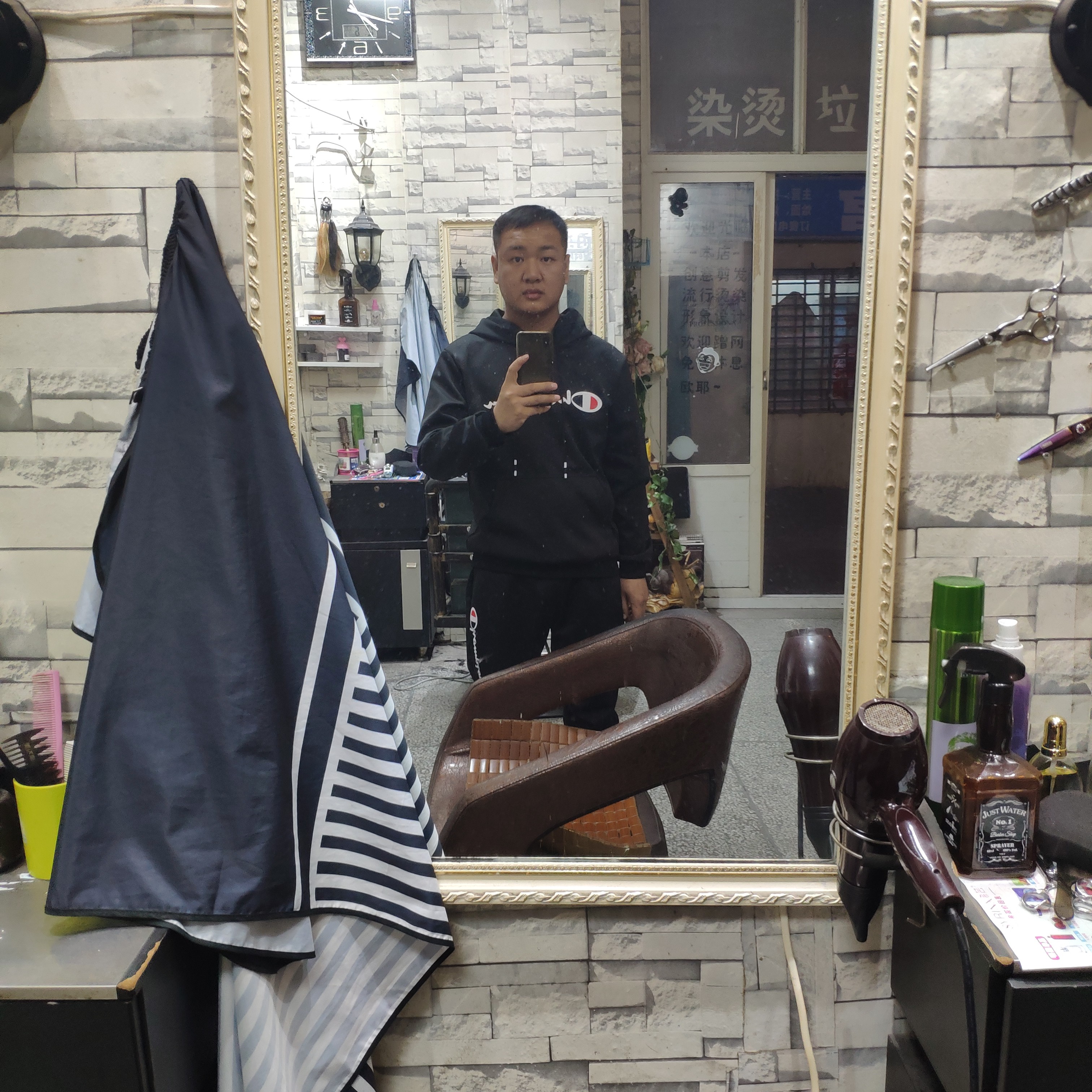 放肆娱乐的照片