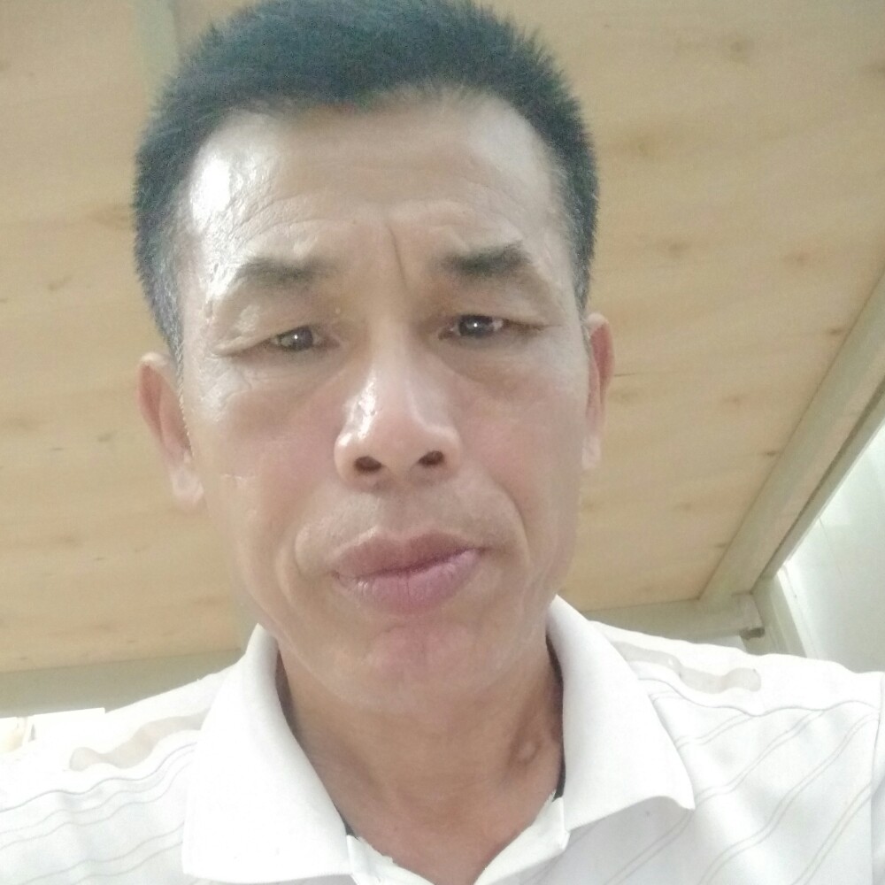 磬音包容的照片