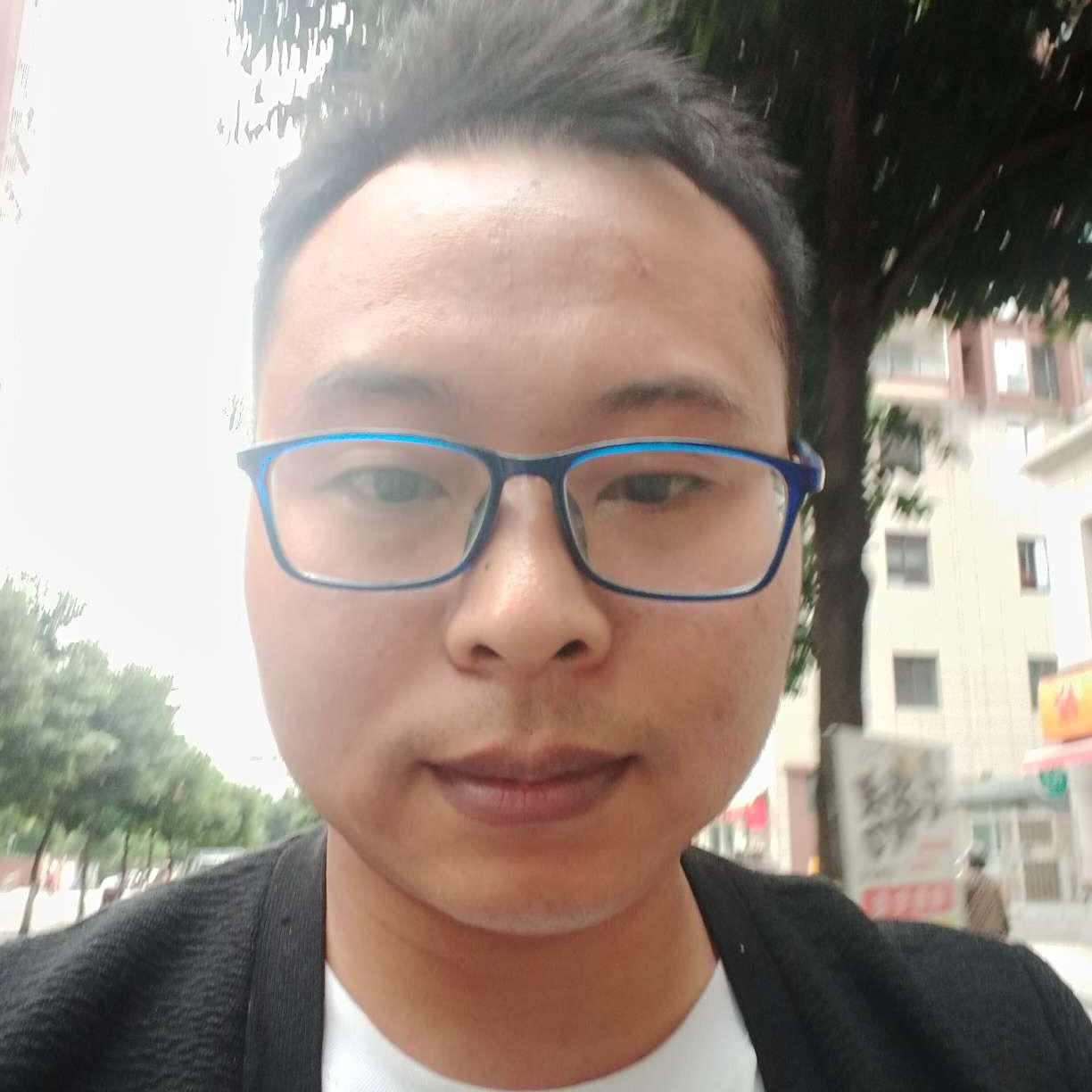 奋斗挽手小懒猪的照片