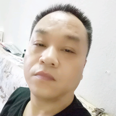 叶奇的照片