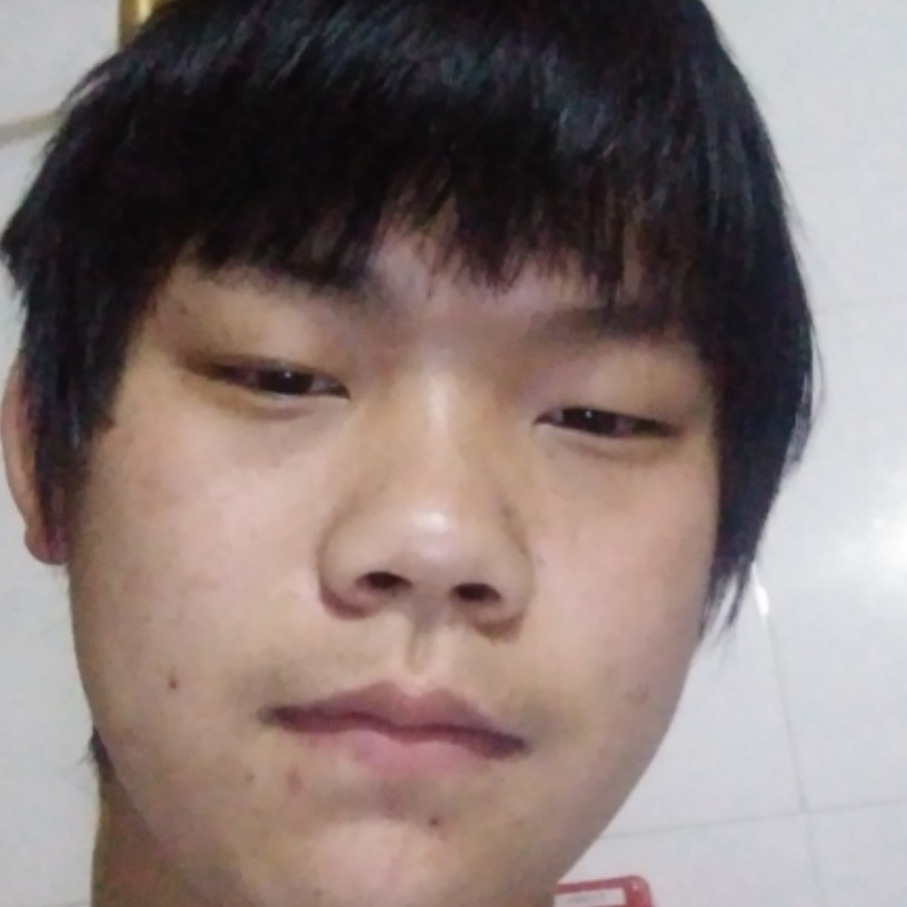 明月当空之日的照片