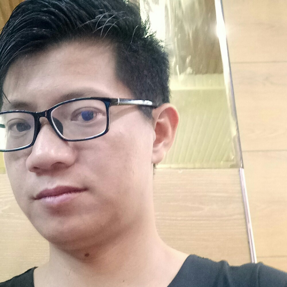 按摩师，美发师的照片