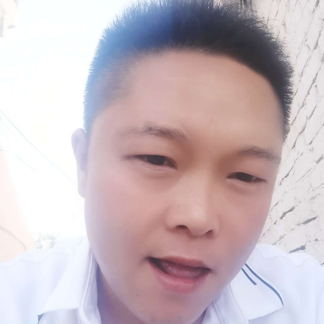 书包泪了热心的照片