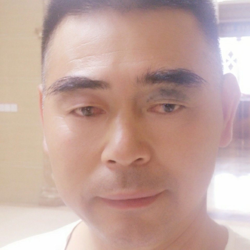 良心一的照片
