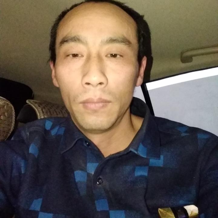 爰你万万年的照片