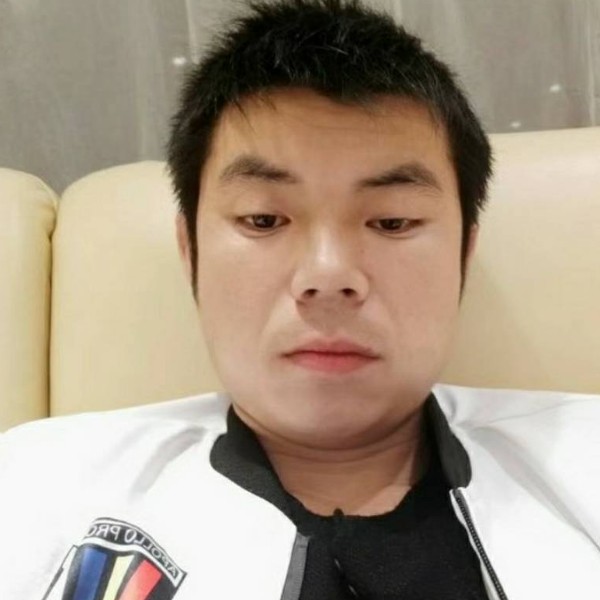 路灯請无聊的照片