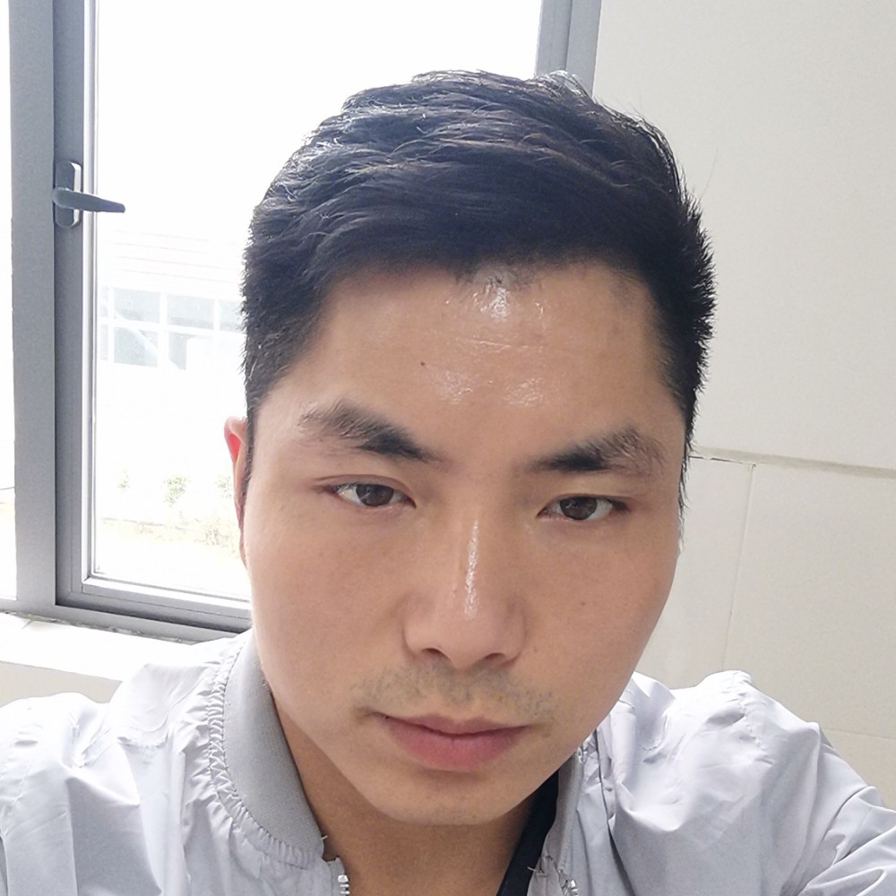 华哥小七的照片