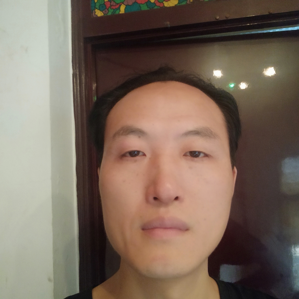 画出彩虹真汉子的照片
