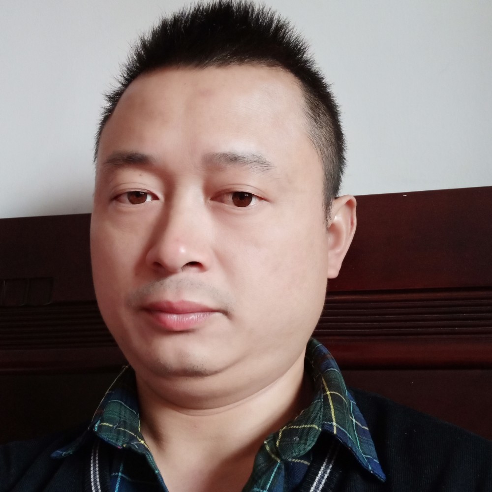 ，，狼的照片