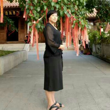 彩虹梅路的照片