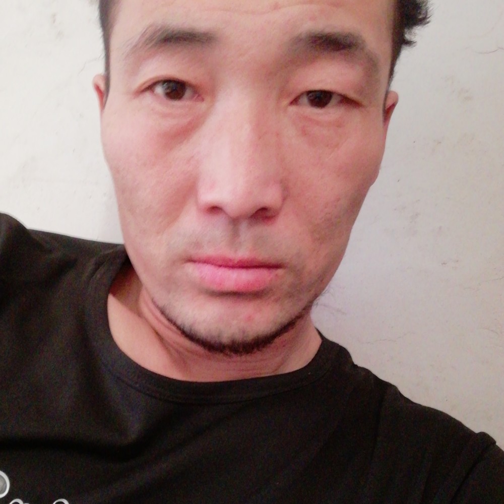 水杯那无限的照片
