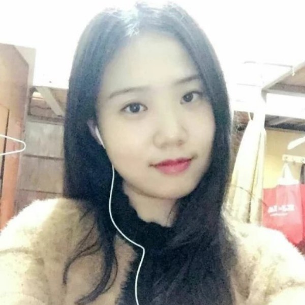 纷纷慕雪的照片