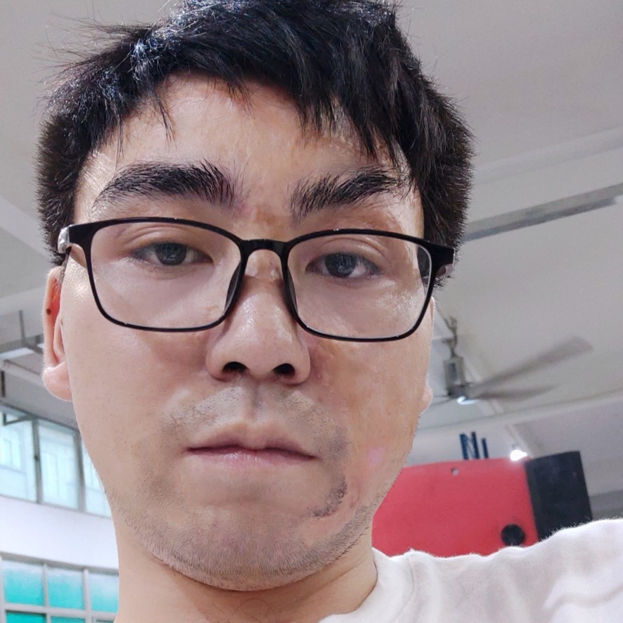 流岚泪了爱笑的照片