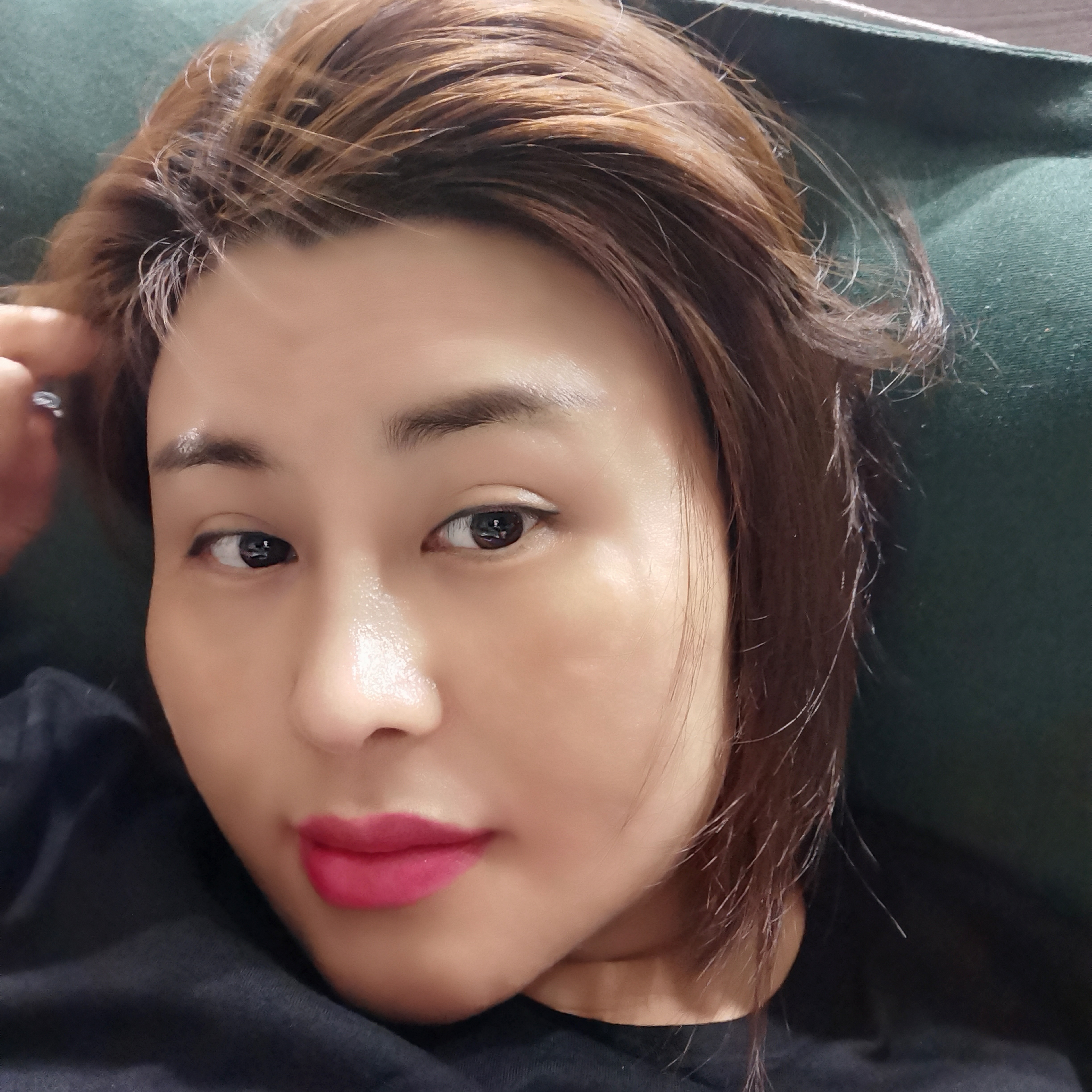 心锁就秀丽的照片
