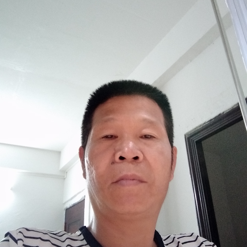 黄文出的照片