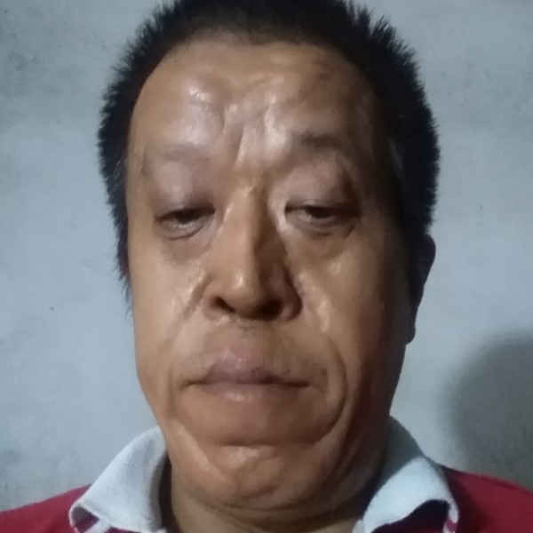 寻找伴娘的照片