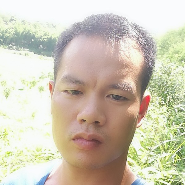 等待相爱的照片