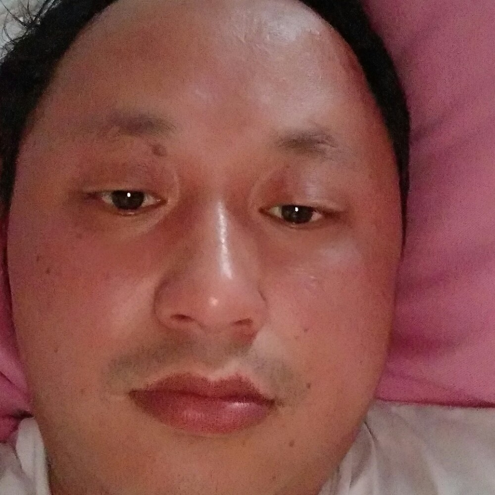 周材材我恨你的照片