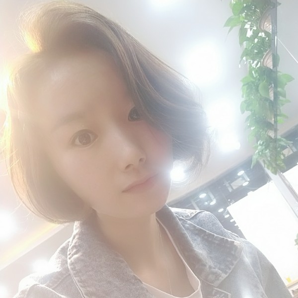 受伤河马的照片