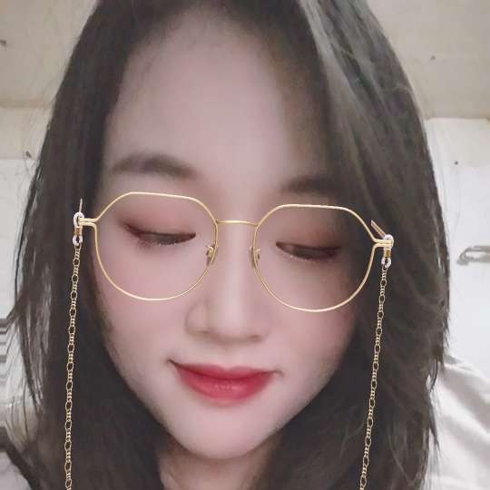 热情保卫萝莉的照片