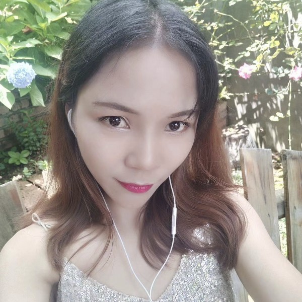 淡茶一杯的照片