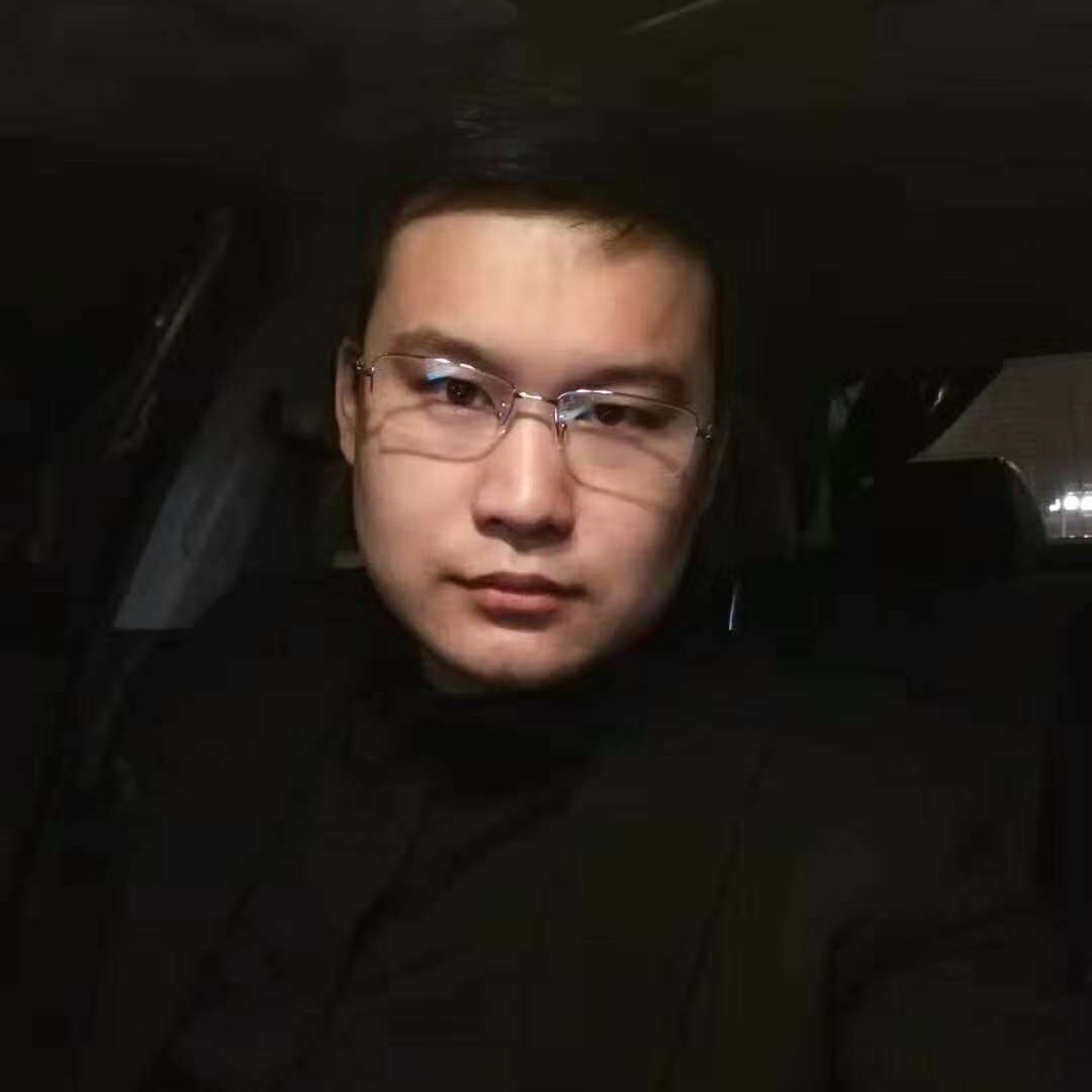 坚定回眸自行车的照片