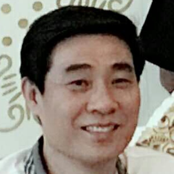 动听洛尘的照片