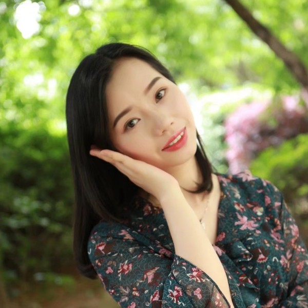 半夏染花香的照片