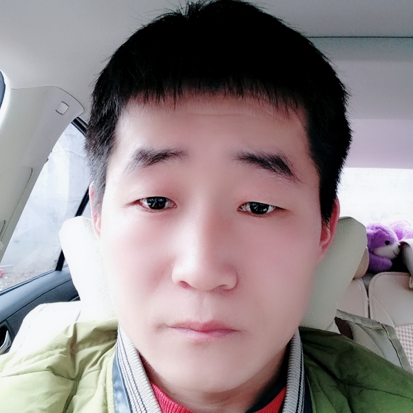 刘雷的照片