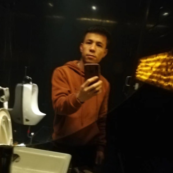 醉月凝眸光亮的照片
