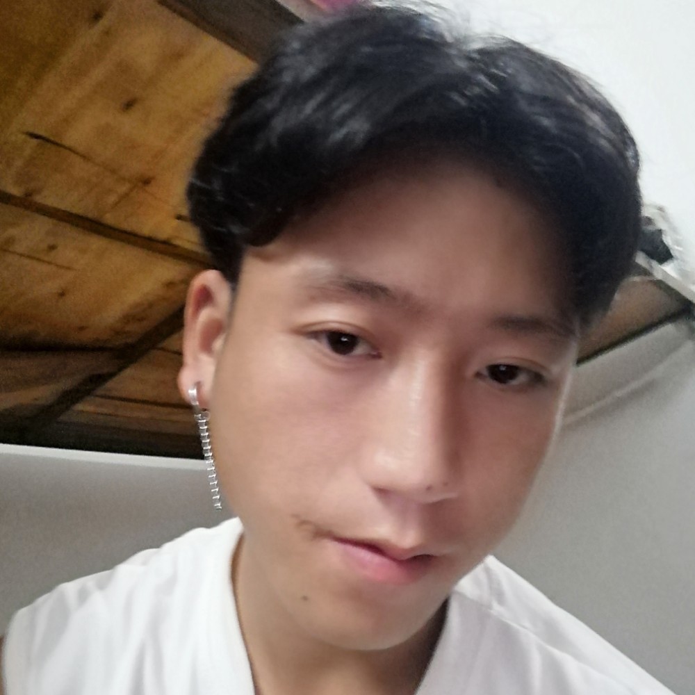 体贴打心情的照片