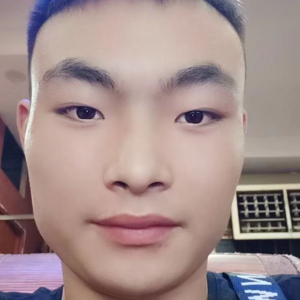 一路幸福小跑的照片