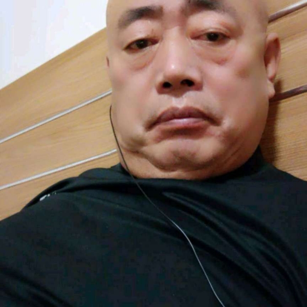 石头相许清秀的照片