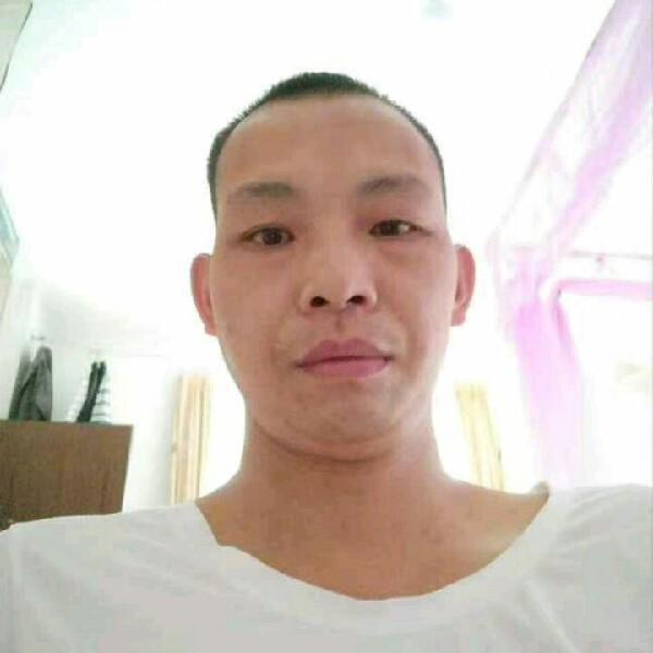 还单身水蜜桃的照片