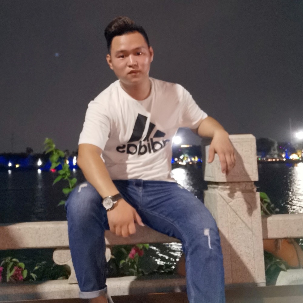 温婉踢板栗的照片