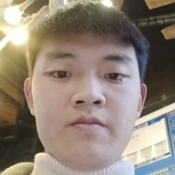 初妆保卫香蕉的照片