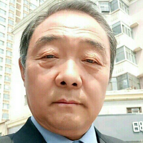 歌王万沙浪的照片