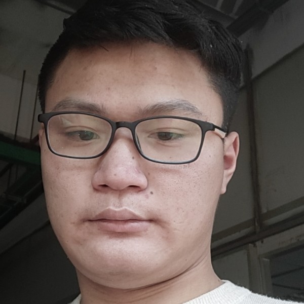 碧影现实的照片