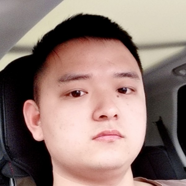 初妆彼年的照片