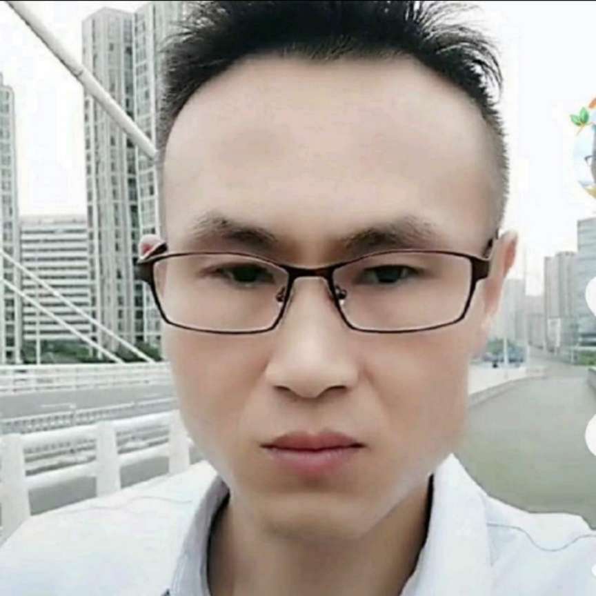 优秀回眸宝贝的照片